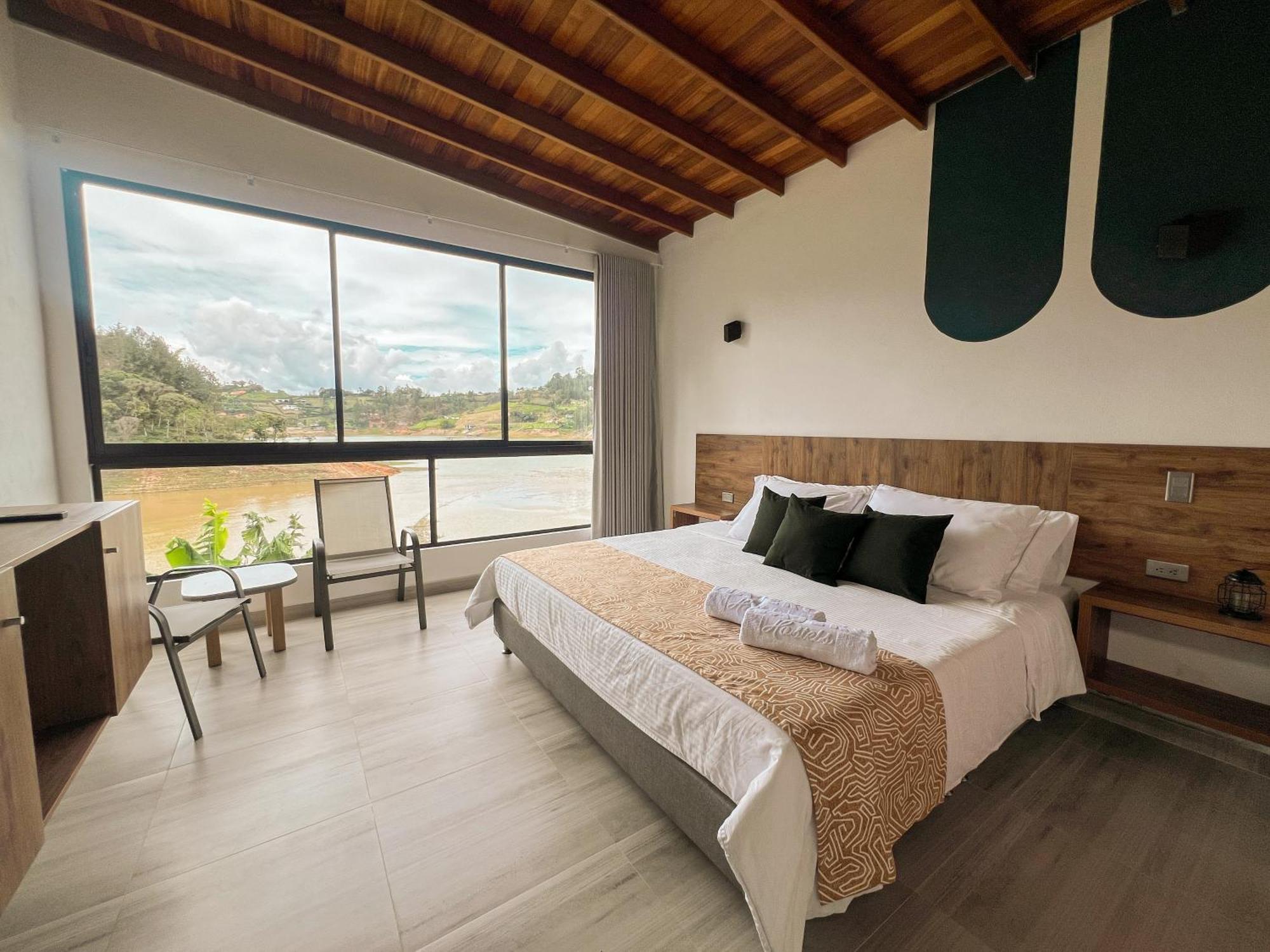 Viajero Guatape Hostel & Lake Club 外观 照片