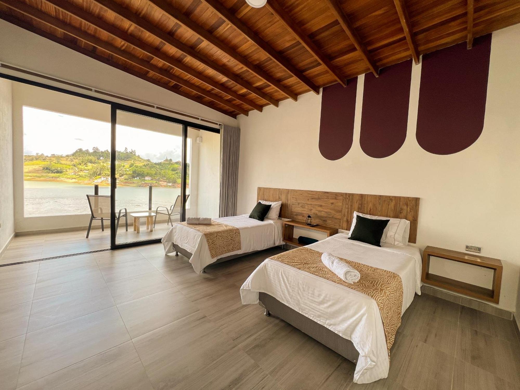 Viajero Guatape Hostel & Lake Club 外观 照片