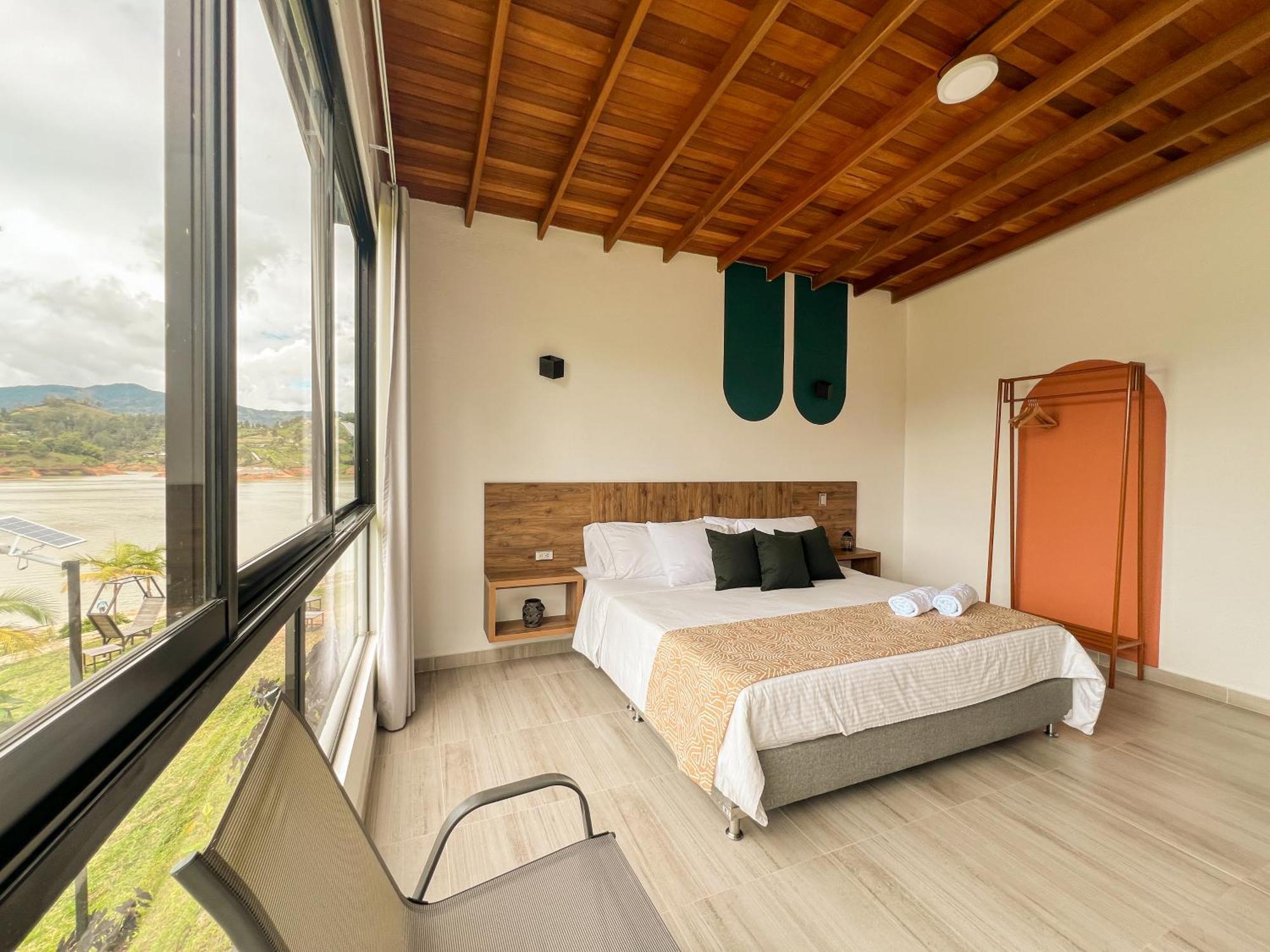 Viajero Guatape Hostel & Lake Club 外观 照片