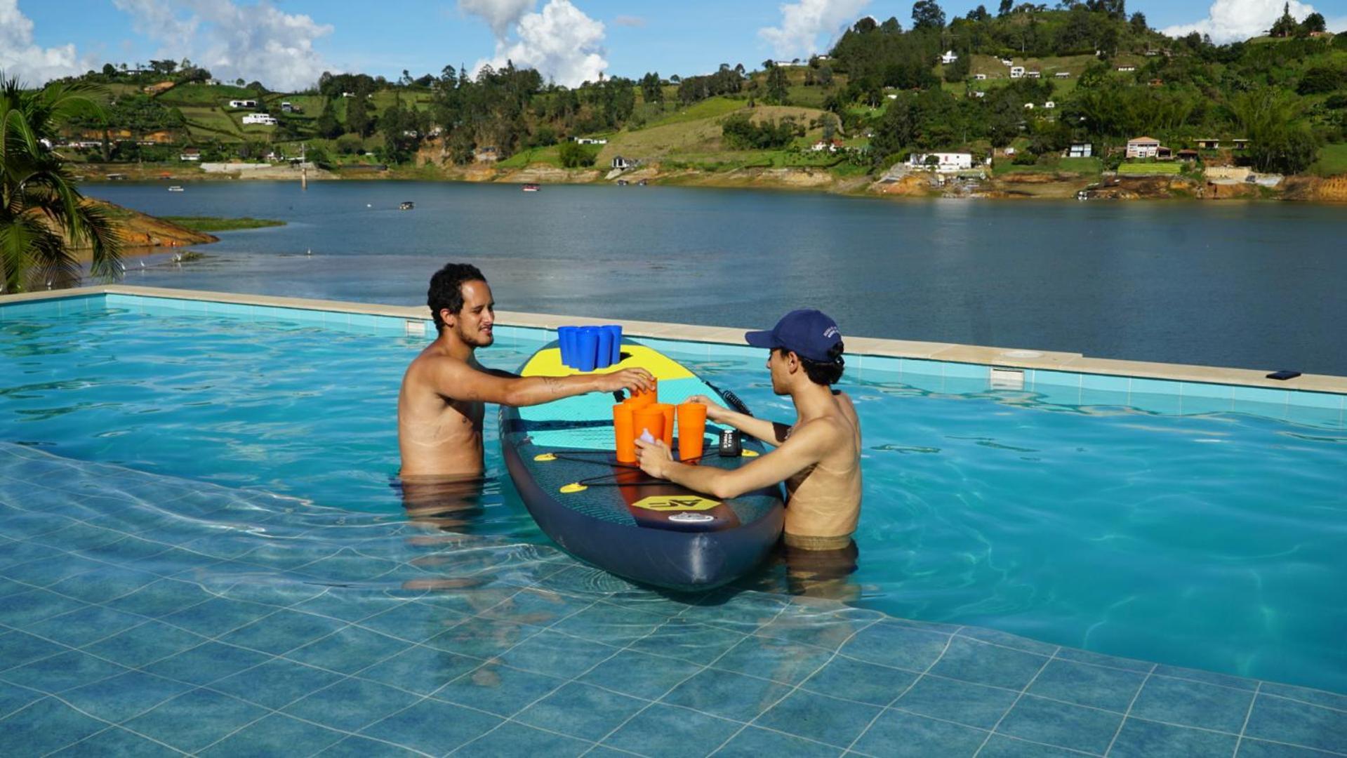 Viajero Guatape Hostel & Lake Club 外观 照片