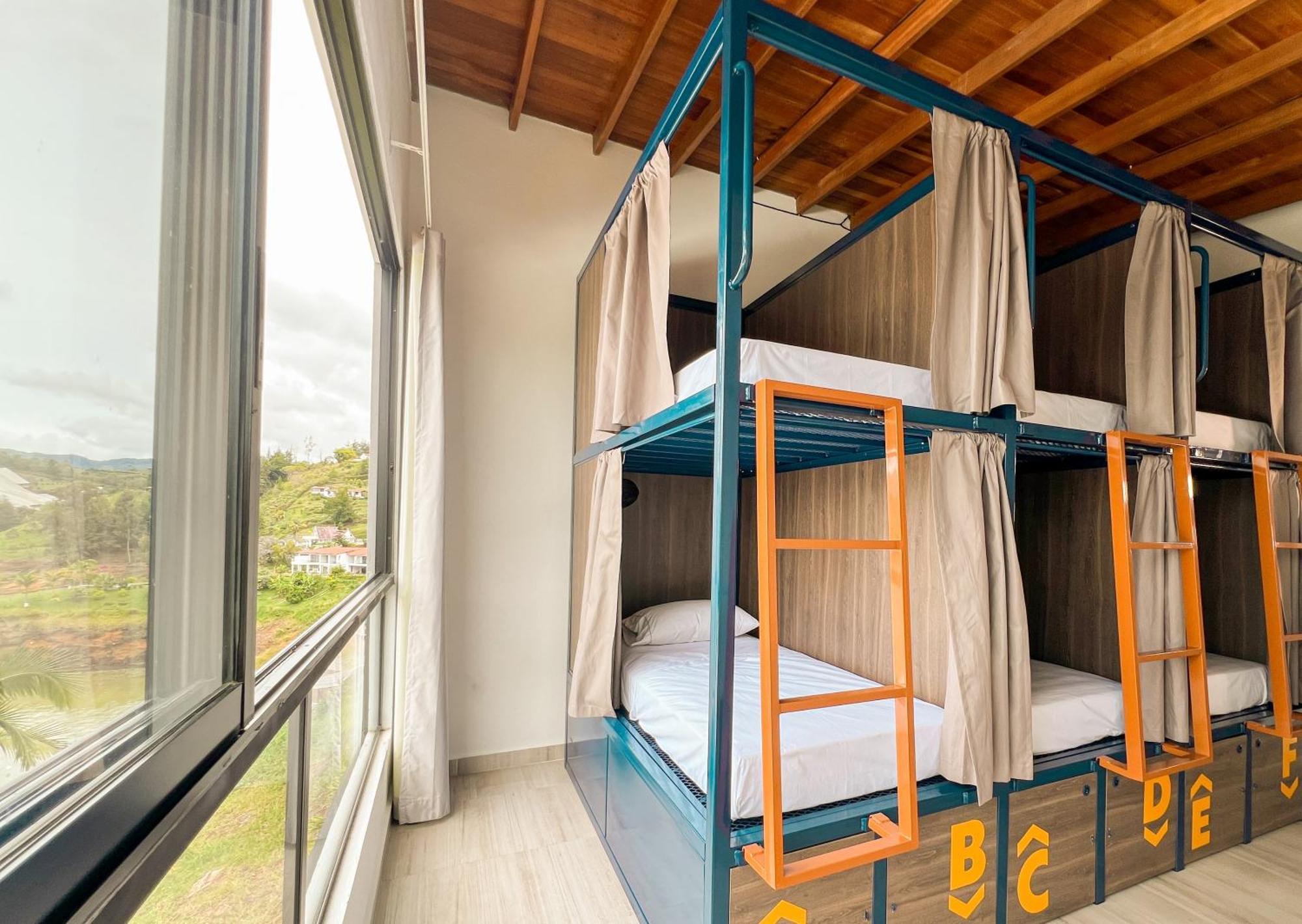 Viajero Guatape Hostel & Lake Club 外观 照片