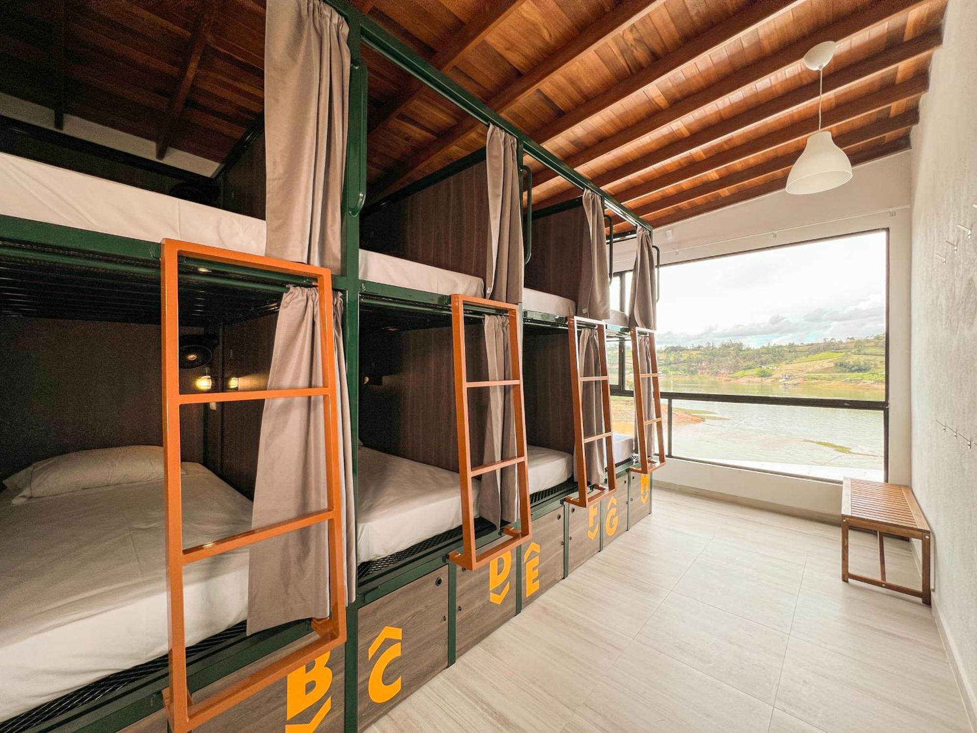 Viajero Guatape Hostel & Lake Club 外观 照片