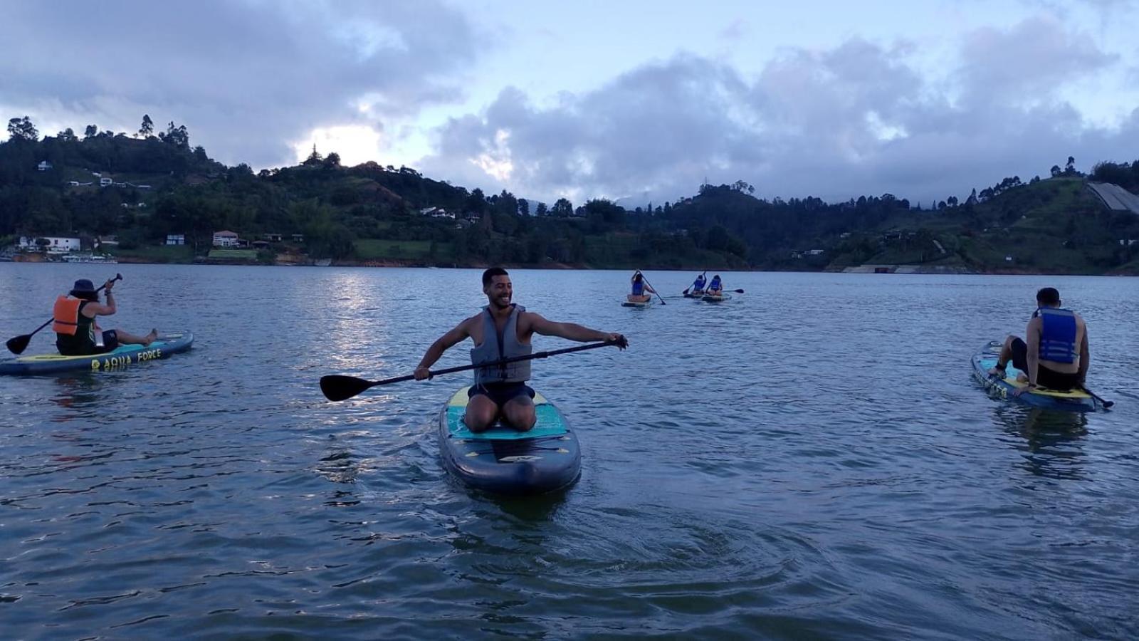 Viajero Guatape Hostel & Lake Club 外观 照片